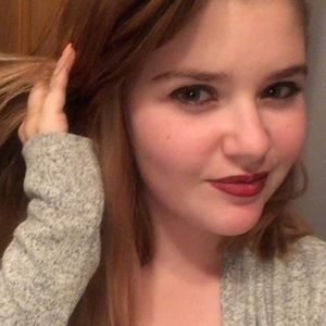 Meet your Posher, Kiara